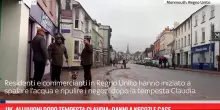 UK, alluvioni dopo tempesta Claudia: danni a negozi e case