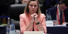 Fermati in Belgio Mogherini e Sannino. La macchina del “sono tutti colpevoli” è già in moto