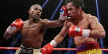 La boxe si affida alla nostalgia. Floyd Mayweather sale di nuovo sul ring contro Manny Pacquiao