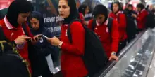 La protesta delle calciatrici iraniane e il silenzio che sfida gli ayatollah
