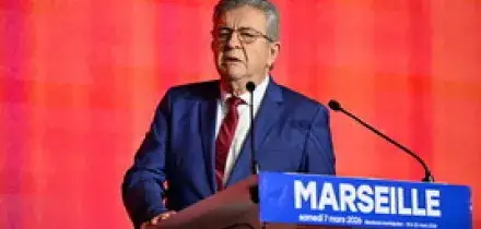 In Francia l&rsquo;alleanza tra socialisti e m&eacute;lenchoniani &egrave; stata respinta