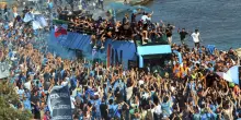 Napoli si colora d'azzurro per la sfilata scudetto
