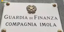 A Imola scoperto tatuatore abusivo sconosciuto al fisco