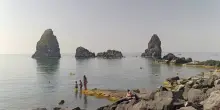 Il mare di Aci Castello liberato dalle reti fantasma