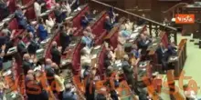 Meloni cita Thatcher, poi la standing ovation della maggioranza in Aula a Montecitorio