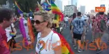 La colorata sfilata del Milano Pride