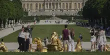 Bambina americana morta durante una visita al castello di Versailles