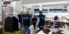 Lavoratori in nero in un'azienda dell'alta moda, sanzioni a Milano