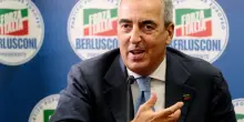 Gasparri smentisce la "sinistra snob" sul turismo: "Bugie. Arrivi in aumento in tutti i settori"