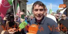 Fratoianni a manifestazione contro sgombero Leoncavallo: È un bene prezioso che va difeso