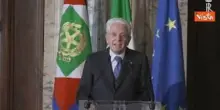 Mattarella: Ai piani alti buone remunerazioni, ai bassi sfruttamento