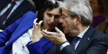 Difesa Ue e Ucraina, Gentiloni bacchetta Elly l'incendiaria: “Serve un Pd unito”