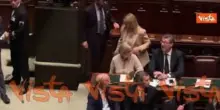 Meloni va via al termine della sua replica discussione su Consiglio europeo in Aula a Montecitorio