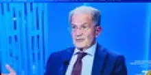 Prodi non si tiene, la sparata da Gruber: "Meloni? la parola giusta per lei è..."