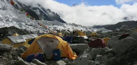 Dramma in Nepal: morti due alpinisti italiani. Ci sono altri connazionali dispersi