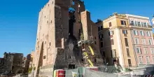 Roma: crollo Torre, acquisiti atti gara d'appalto. Lutto cittadino per operaio morto