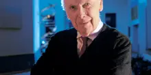 Morto a 97 anni James Watson, fu premio Nobel per scoperta della struttura del Dna
