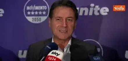 Conte: Patrimoniale non è all'ordine del giorno del M5s
