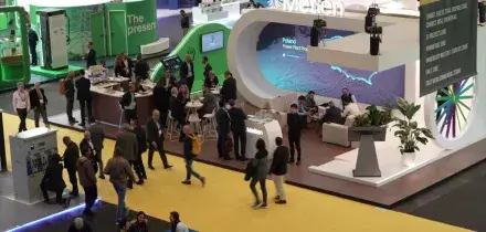 Decarbonizzazione delle reti gas, a Enlit 2025 il progetto Hyround di Italgas