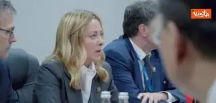 Meloni incontra il Primo Ministro cinese Li Qiang per un bilaterale al G20 Sudafrica