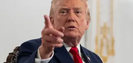 Trump: "Lo spazio aereo sul Venezuela è chiuso. Presto azioni di guerra contro i narcotrafficanti"