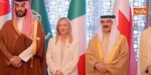 Meloni partecipa a Vertice cooperazione del Golfo in Bahrein, immagini