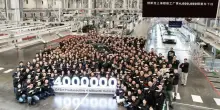 Cina, fabbrica Tesla di Shanghai raggiunge i 4 milioni di veicoli prodotti