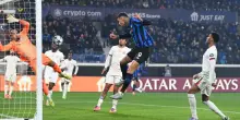 Scamacca e De Ketelaere, l'Atalanta batte il Chelsea in rimonta