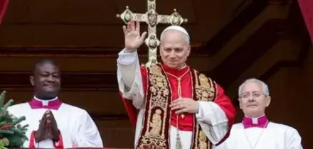 La benedizione di Papa Leone: "Basta guerre. Dall'Ucraina a Gaza una pace duratura, non una tregua"