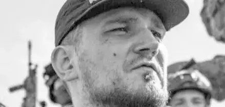 Il capo dei combattenti russi pro Kiev &egrave; vivo, gli ucraini beffano i sicari russi (e si prendono i soldi)