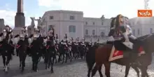 Festa del Tricolore, cambio della Guardia solenne del Reggimento Corazzieri in Piazza del Quirinale