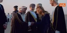 Meloni arriva in Oman, prima tappa della sua missione in Asia