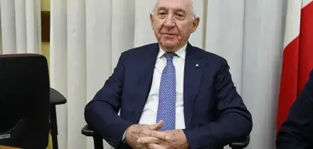 Privacy: perquisizioni nella sede del Garante, indagati Stanzione e altri membri per peculato e corruzione