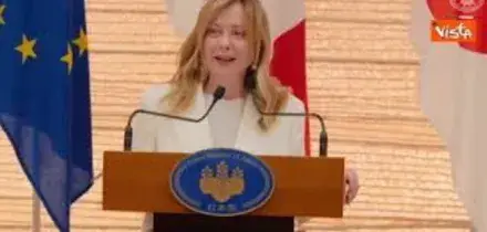 Meloni a Takaichi: Noi prime due donne a guidare nostri popoli, grande onore e responsabilit&agrave;