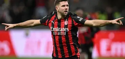 Ci pensa Fullkrug, il Milan batte il Lecce ed &egrave; a -3 dall'Inter