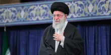 Iran, la violenta repressione di Khamenei: 30 mila morti in 48 ore