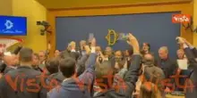 Bella Ciao, opposizioni occupano Sala Stampa a Montecitorio per impedire conferenza su remigrazione
