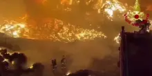 Incendio in un impianto di trattamento rifiuti di plastica nel Palermitano