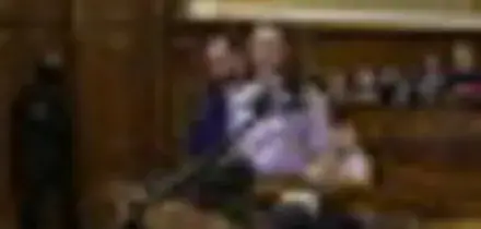 Ungheria, 8 anni all'antifascista tedesca Maja T.: "Processo farsa"