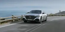 Nuova Mercedes Classe S, design iconico, intelligenza artificiale e lusso