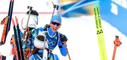 Italia argento nella staffetta di biathlon con Giacomel, Hofer, Wierer e Vittozzi