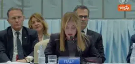 Meloni: "Con il Piano Mattei progetti concreti, un patto tra nazioni libere"