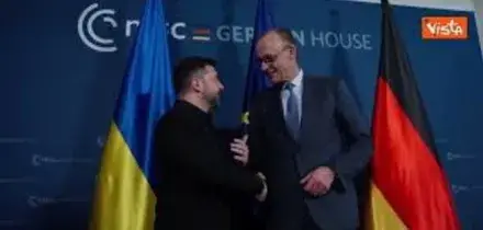 Bilaterale tra il Presidente dell'Ucraina Zelensky e il cancelliere tedesco Merz a Monaco