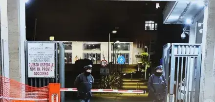 Napoli, speranza per il piccolo Domenico: "C'&egrave; un cuore compatibile". La notizia in diretta da Berlinguer