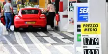 Weekend di rialzi sui prezzi dei carburanti: diesel ai massimi da tre mesi