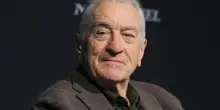 &ldquo;Destituire Trump&rdquo;. De Niro alza il tiro, il presidente lo demolisce: mente malata