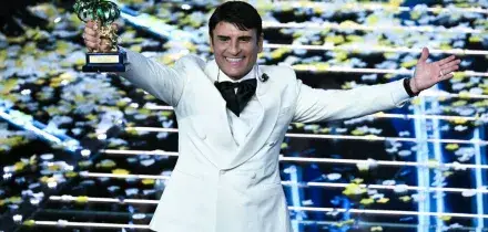 Sanremo, vince Sal Da Vinci. Passaggio di testimone Conti-De Martino