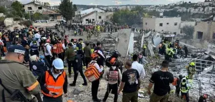 Israele, missile iraniano fa strage a Bet Shemesh: 9 morti e decine di feriti