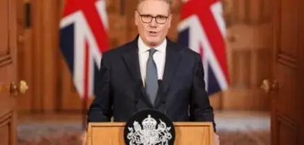 Cipro, drone contro la base inglese. Starmer concede uso delle piste ai caccia americani