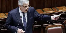 "Ti chiamava Giuseppi...". Tajani umilia Conte in Commissione: caos e seduta sospesa | VIDEO